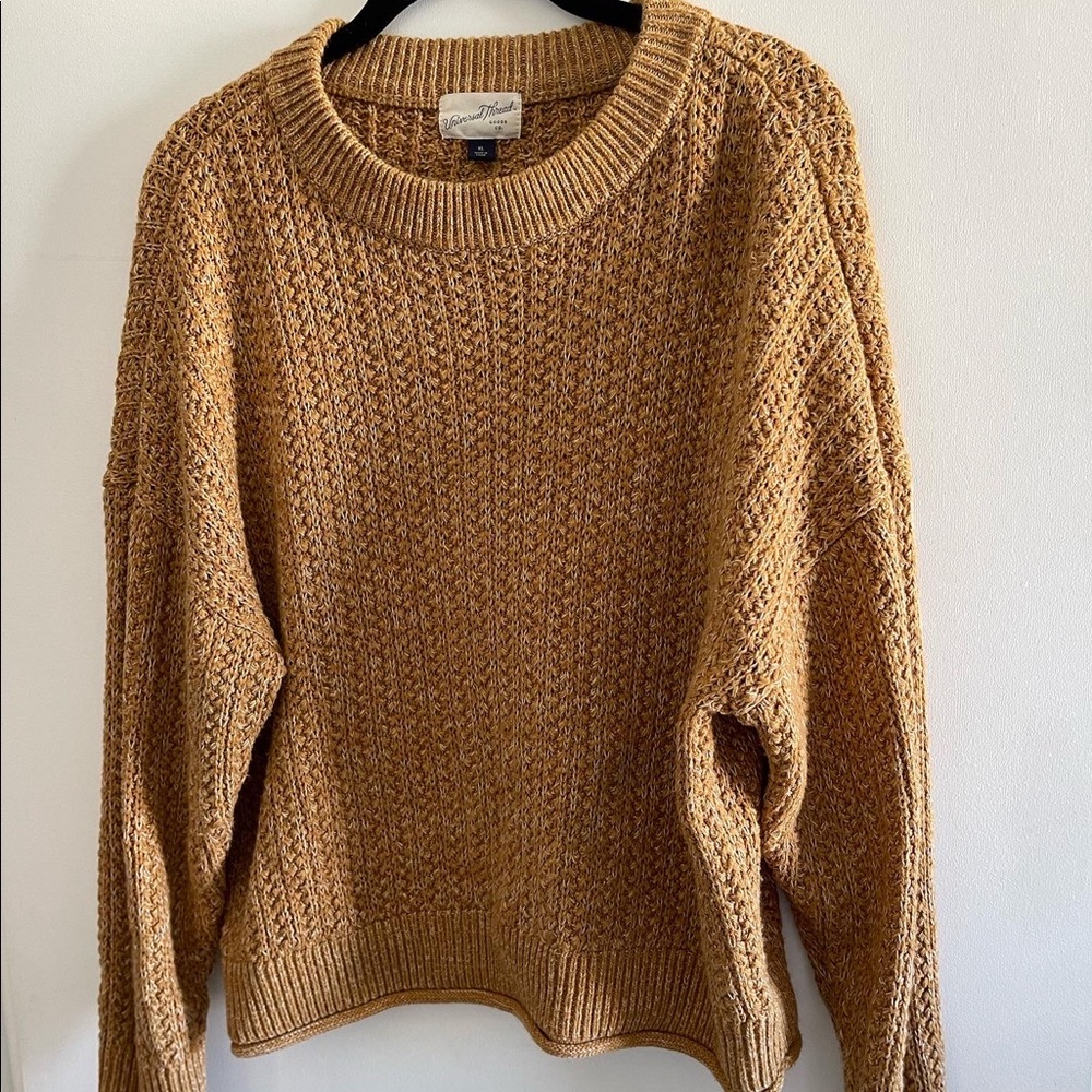 Cropped universal thread sweater